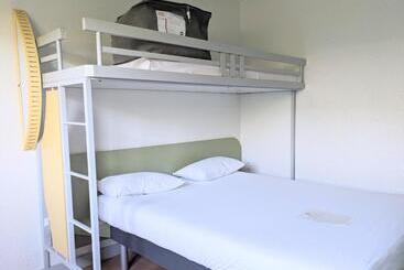 בית מלון כפרי Ibis Budget Brest Sud Plougastel