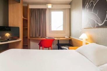 هتل Ibis Reims Tinqueux