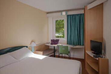 호텔 Ibis Tours Sud