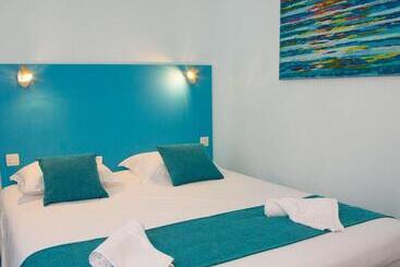 ホテル La Maison Normande