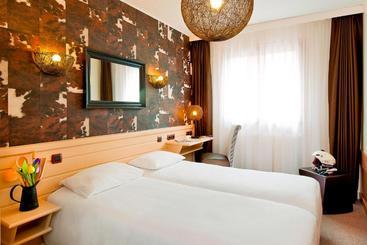 Hotel La Spatule, Logis Du Jura