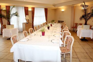 Logis Hotel Restaurant Des Voyageurs