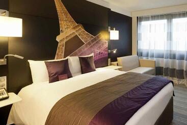ホテル Mercure Paris Centre Tour Eiffel