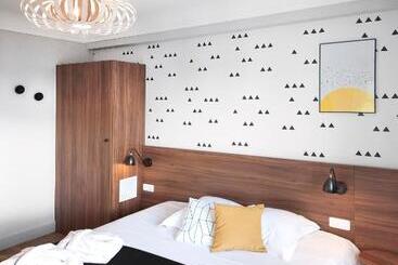 בית מלון כפרי Hôtel Métropole