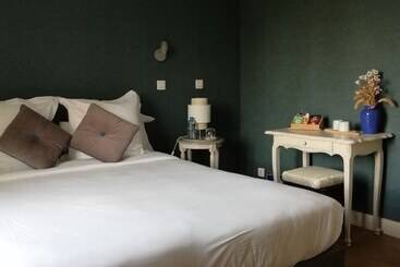 Отель Moulin d'Orgeval