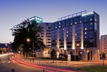Novotel Lyon Gerland Musée des Confluences