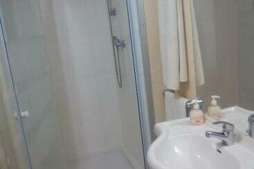 游客公寓 Appartement Auberge Pontoise