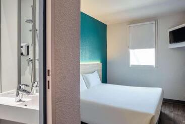 Comfort Hotel Brétigny Sur Orge