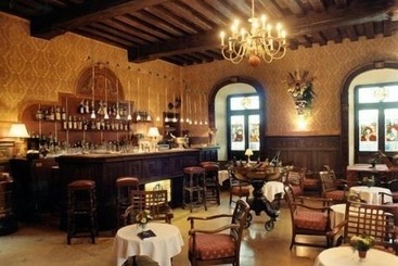 ホテル Château De Coudrée