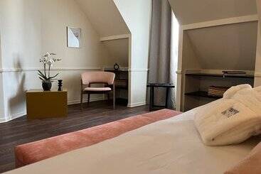 فندق Hôtel La Truffe Noire