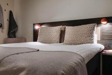 هتل Langley Hôtel Le Petit Prince