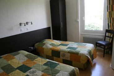 호텔 Logis Hôtel Le Jabron