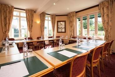 호텔 Hôtel & Restaurant Le Relais D Aumale