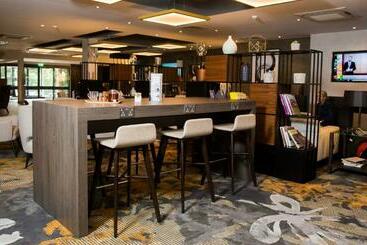 هتل Crowne Plaza Basingstoke, An Ihg