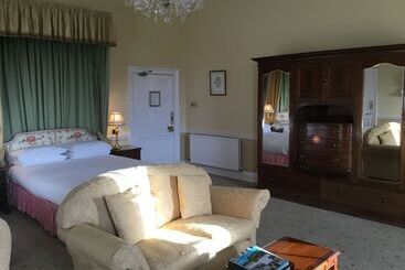 فندق Culloden House