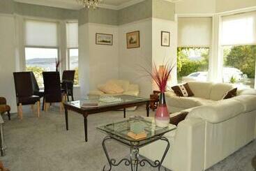 דירות לתיירים Enmore Beach House