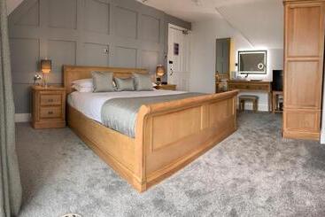 호텔 Luccombe Hall