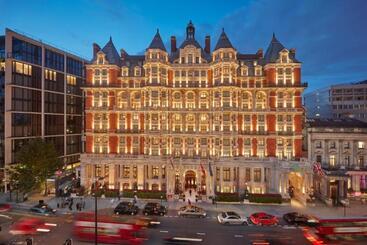 هتل Mandarin Oriental Hyde Park, London