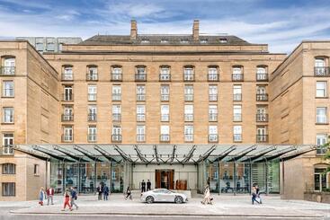 The Berkeley, Maybourne Hotel Collection