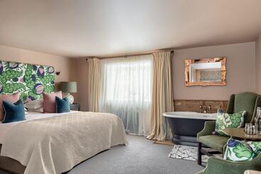 בית מלון כפרי The Falstaff  In Canterbury