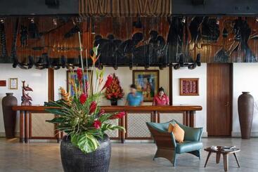 هتل The Warwick Fiji