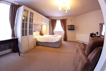 בית מלון כפרי White Hart, Andover By Marston's Inns