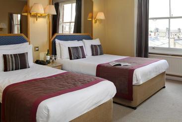 Отель Best Western Burns  Kensington