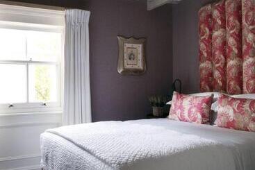 Number Sixteen, Firmdale Hotels