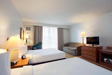 هتل Pacific Islands Club Guam