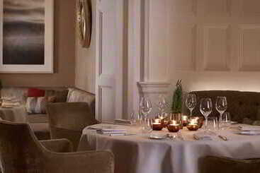 The Connaught, Maybourne Hotel Collection