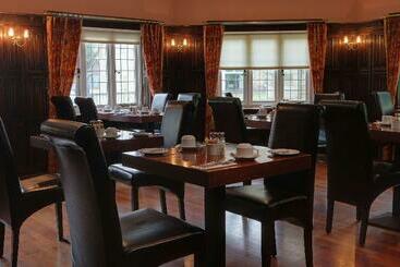 Jersey Arms Hotel Bicester