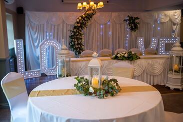 酒店 The Red Lion Inn By Chef & Brewer Collection