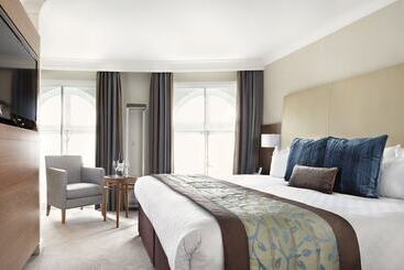 هتل Thistle London Piccadilly