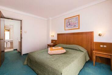 هتل Gs Athos Palace