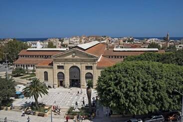 Hotel Kydon The Heart City