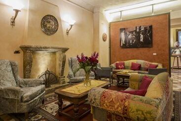 Art Hotel Commercianti