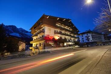 בית מלון כפרי Europa