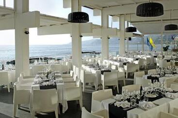 בית מלון כפרי La Playa