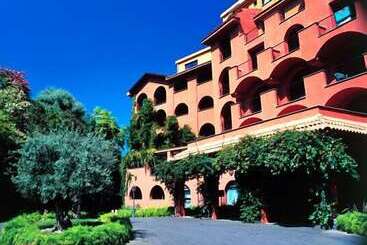 هتل Santa Tecla Palace