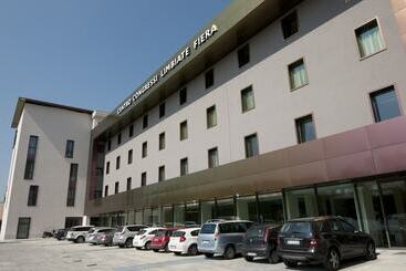 As Hotel Limbiate Fiera