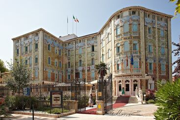 هتل Ausonia Hungaria Wellness & Lifestyle