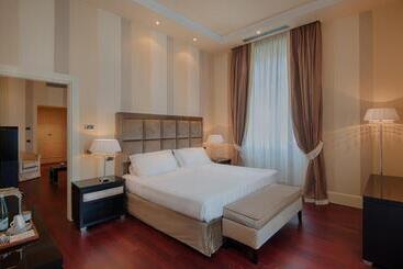 فندق Gh Palazzo Suite & Spa