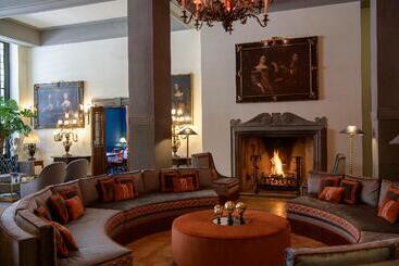 Helvetia&bristol Firenze – Starhotels Collezione