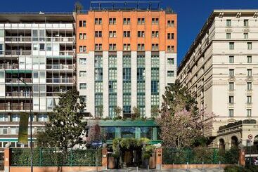 هتل Me Milan Il Duca