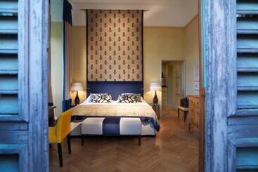 Rocco Forte Hotel Savoy