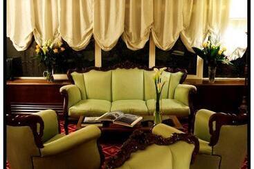 هتل Villa Carlotta