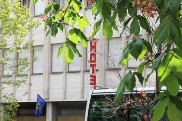 בית מלון כפרי Albergo Residence Italia Vintage