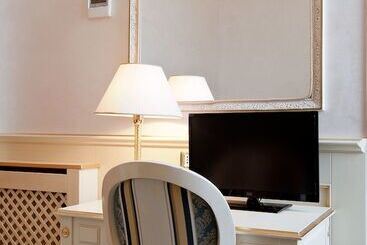 Nouvel Hotel Des Bains