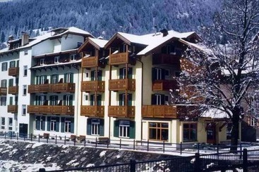 בית מלון כפרי Laurino