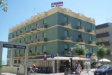 Отель Leonardo Da Vinci